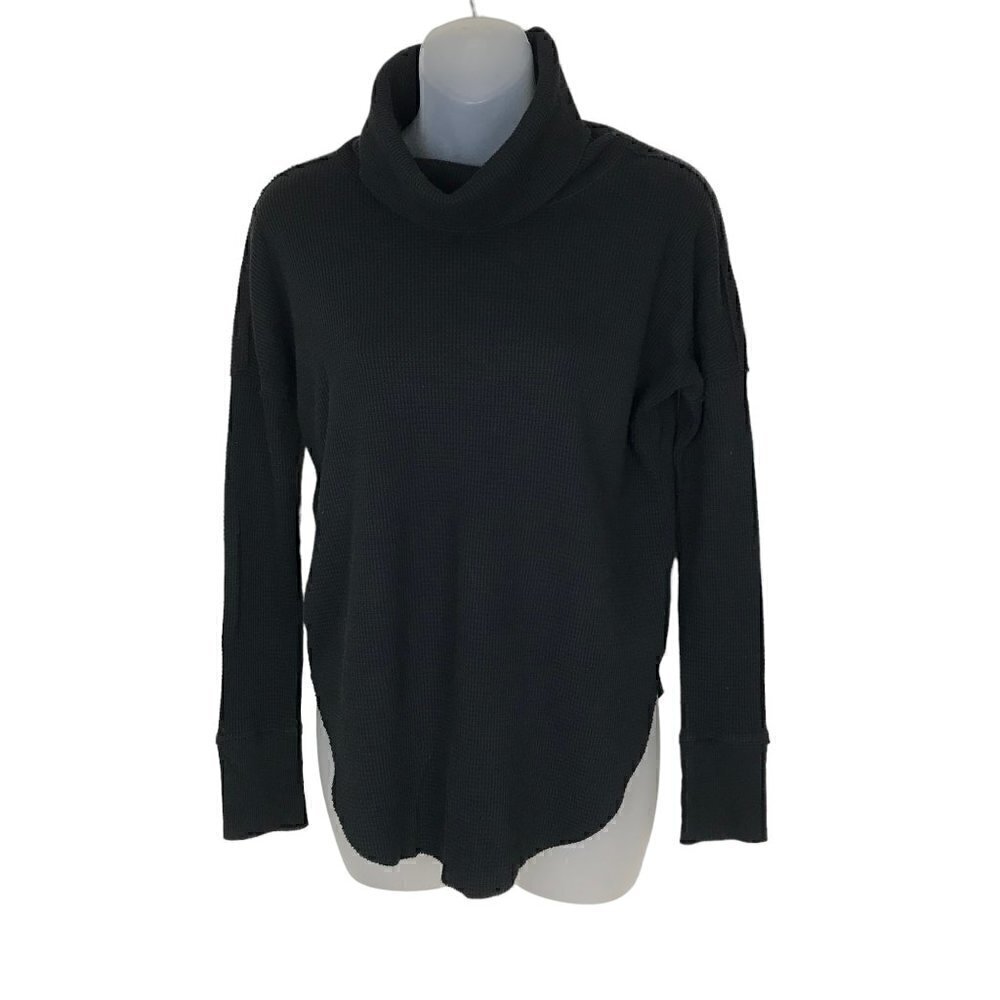 Aritzia TNA Black Waffle Knit Thermal Turtle Neck Long Sleeved Top Size XXS